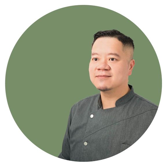 何俊佳